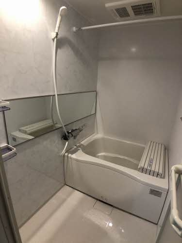 ビアーレ・M Ｂの浴室