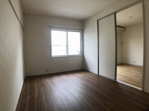 ビアーレ・M Ｂの内装