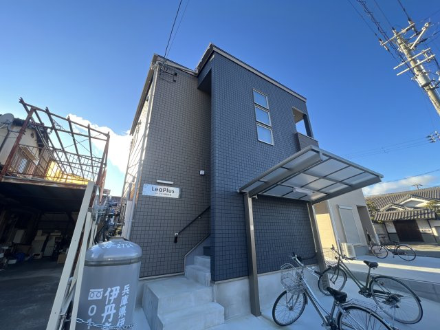 リープラス姫路宮上の外観