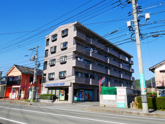 シャトル三の宮