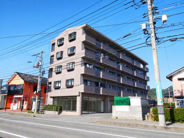 シャトル三の宮