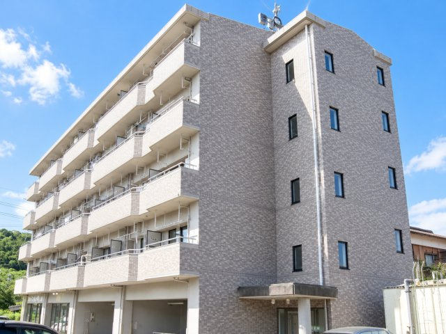 シャトル三の宮の外観|外観も気になるポイント