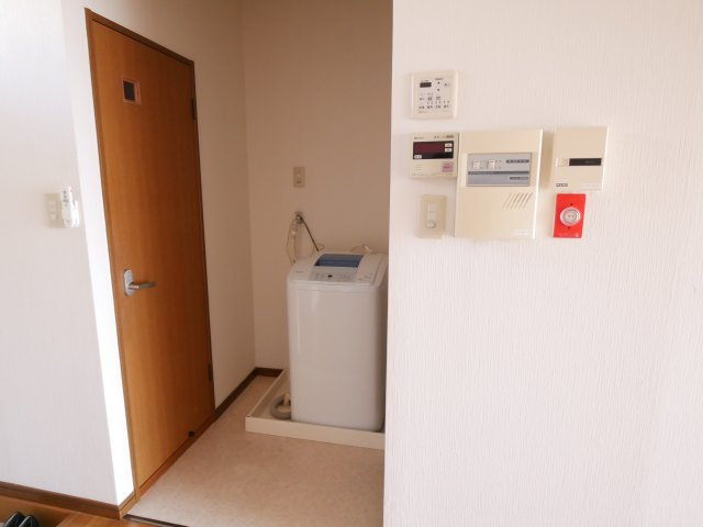 アンジュシャトーのその他|洗濯機無料貸出！