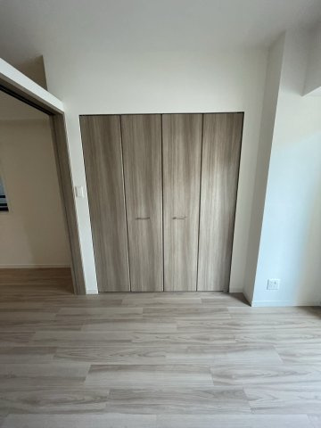 スプランディッド堀江の洋室