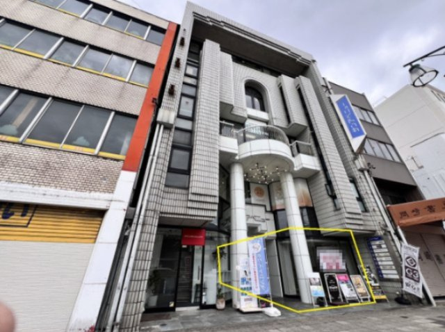 サンアベニューの外観