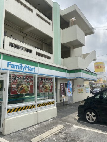 グラファーレ宜野湾市上原2期の周辺|ファミリーマート 愛知高層団地前店