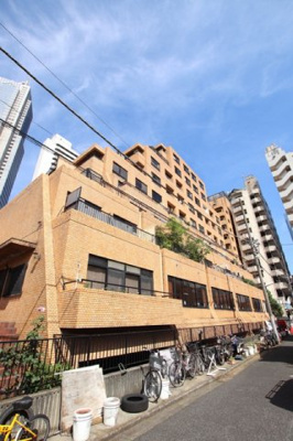 初台駅・都庁前駅・西新宿五丁目前駅が最寄りです☆