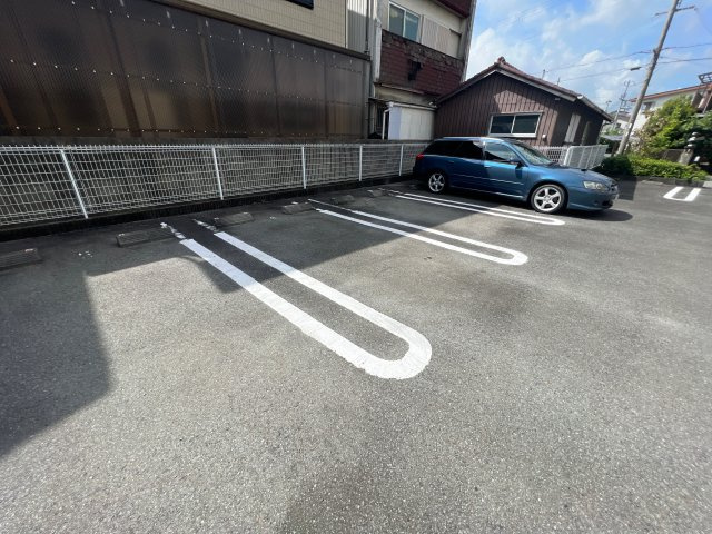 ドルチェ・ラッフィナートの駐車場
