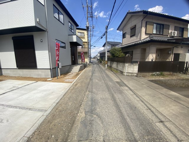 新築　高崎市中豊岡町3期　2号棟の前面道路含む現地写真|現地写真　南道側接道幅員約4ｍ