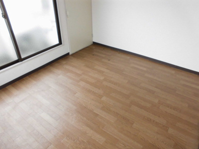 【居間・リビング】 | ロイヤルヴィラ