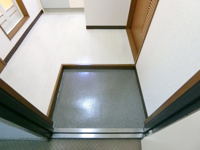 サンライフ近江堂の玄関