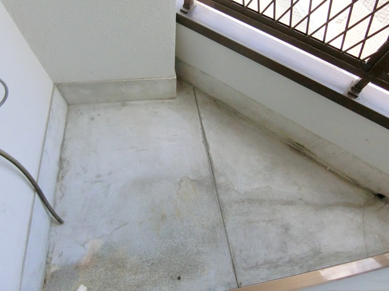 サンライフ近江堂のバルコニー