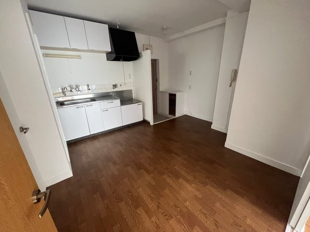 辻川マンションの居間・リビング