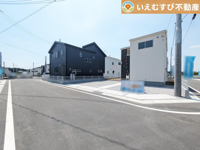 Livele Garden.S　太田第11下田島の前面道路含む現地写真