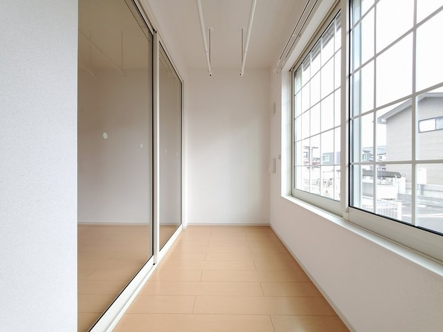 フローリッシュⅠ　１０１の画像　サンルーム