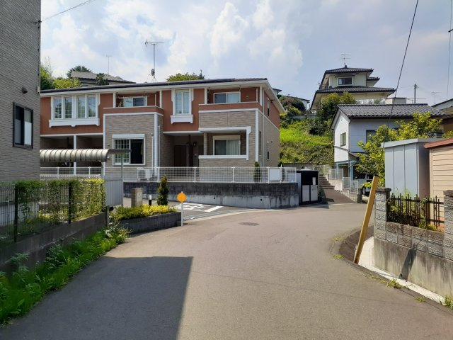 フローリッシュⅠの前面道路です