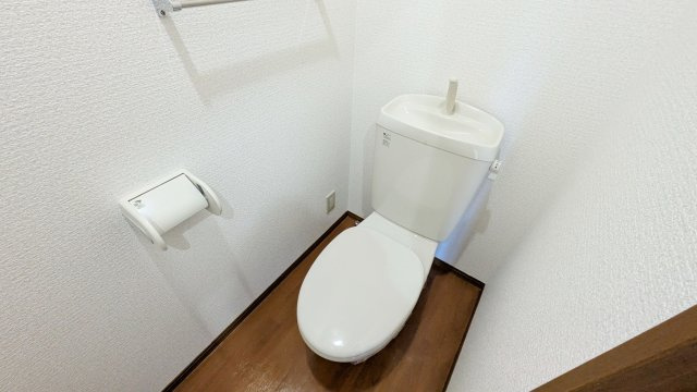 【トイレ】 | サニーサイドIZUMI　B棟