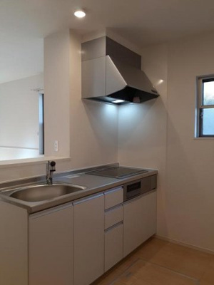 【キッチン】 | パインアベニューⅡ | コンパクトなキッチンで掃除もラクラク