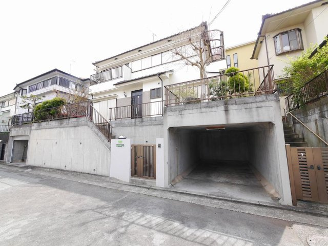 明石市魚住町清水中古戸建の外観|◇価格変更しました♪