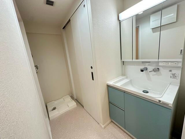 【独立洗面台】