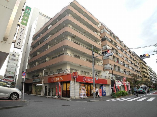 第23宮庭マンションの外観