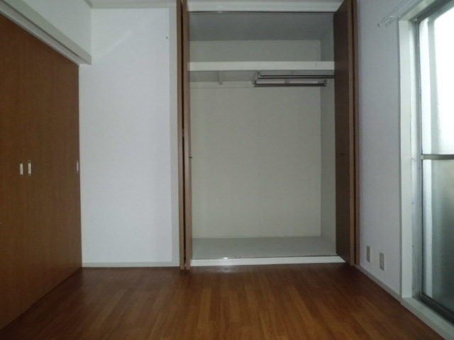 六甲アビタシオンの居間・リビング