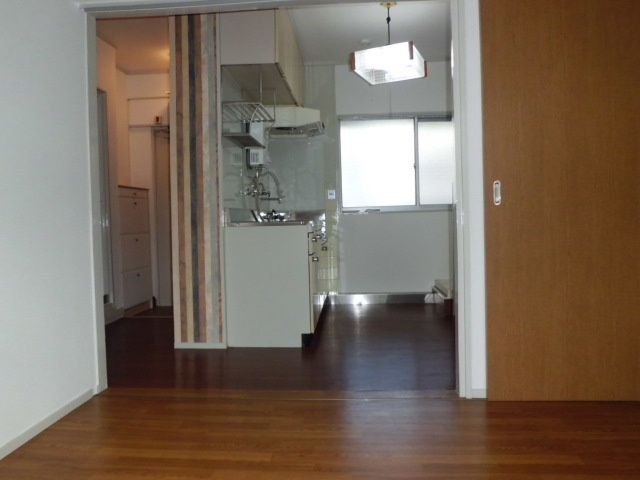 六甲アビタシオンの居間・リビング