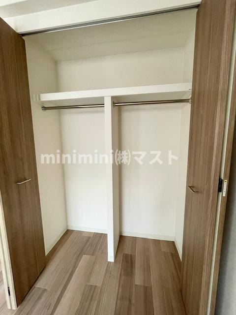 プレサンス松屋町グレースの収納