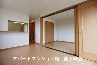 【居間・リビング】 | フォンテーヌ・カーサ