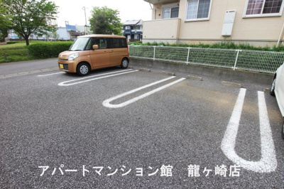 【駐車場】 | フォンテーヌ・カーサ