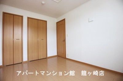 【洋室】 | フォンテーヌ・カーサ