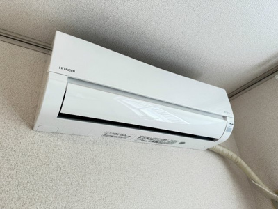 【設備】 | アクシス山口台 | 暑い夏や寒い冬に大活躍のエアコン付きです☆冷暖房完備で1年中快適に過ごせます♪