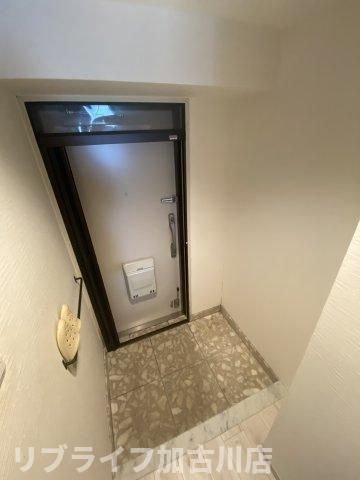 グランプレステージ加古川の玄関
