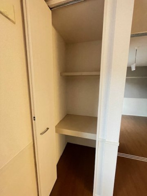 【収納】 | メゾンドール | 掃除用具の収納にいかがでしょうか