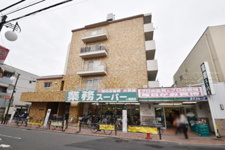 【外観】 | 手入れの行き届いた外壁やエントランスなど、「見ればわかる」レベルで清潔感を保ったマンションです。築年数を感じさせない姿で皆様をお出迎えします。～即日のご見学可能～　お問合せはお気軽にどうぞ。