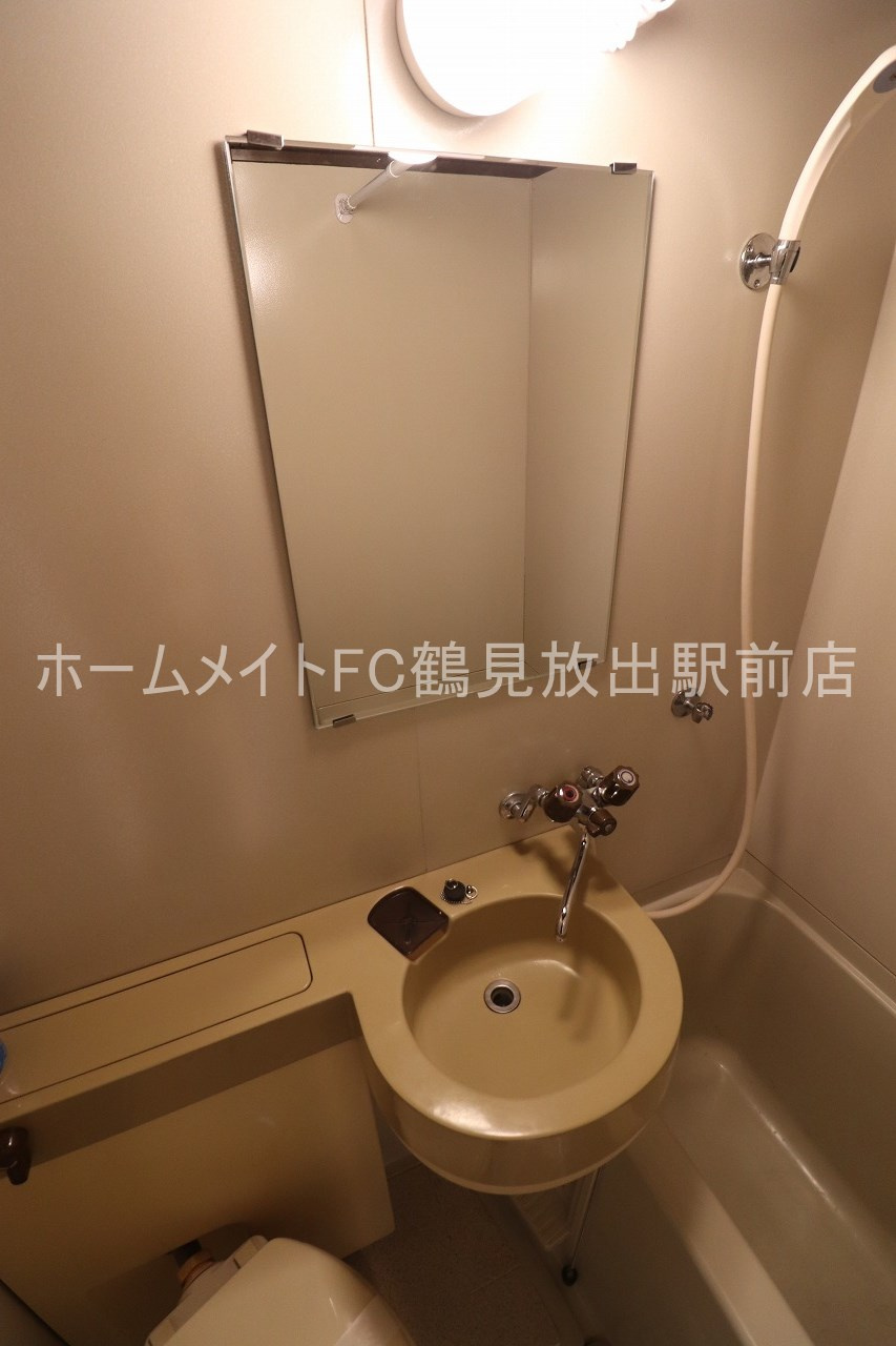 レアレア徳庵17番館の洗面所