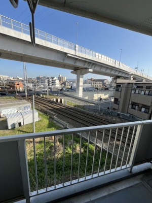 【バルコニー】 | 桔梗ハイツ | 別号室の写真になります。現況優先。