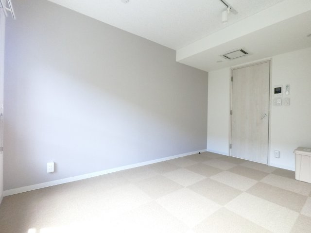 ラシクラス南行徳の洋室