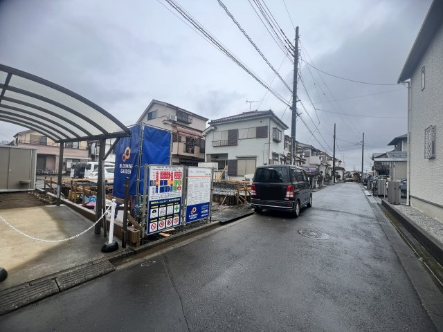 月々８万円台～　新築戸建　川越市寺尾4期の前面道路含む現地写真|南側 4.2ｍ公道