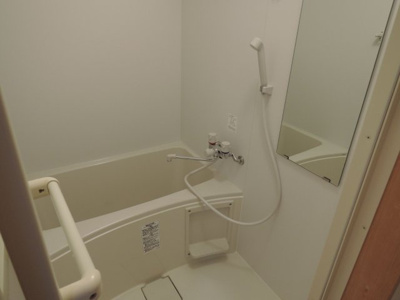 【浴室】 | ルネ白木原 | 別号室の写真になります。現況優先。