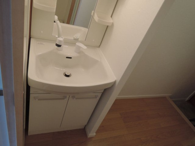 【洗面所】 | ルネ白木原 | 別号室の写真になります。現況優先。