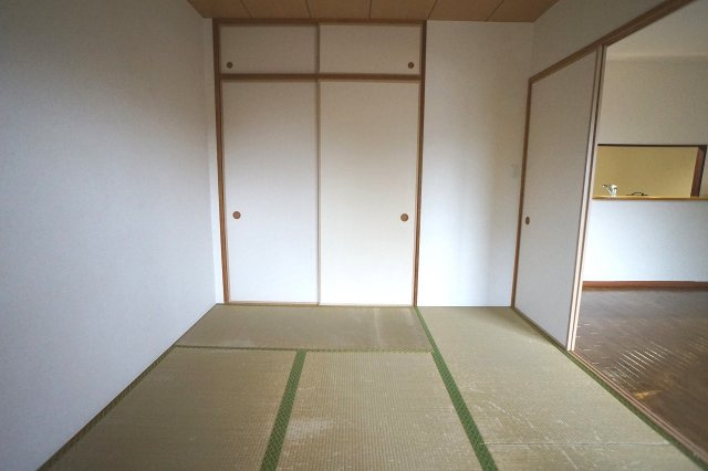 アルヴェレット【当社管理物件】の和室|和室　畳は入居前に張り替えます