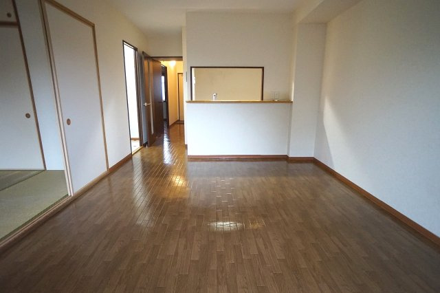 アルヴェレット【当社管理物件】の居間・リビング|リビング