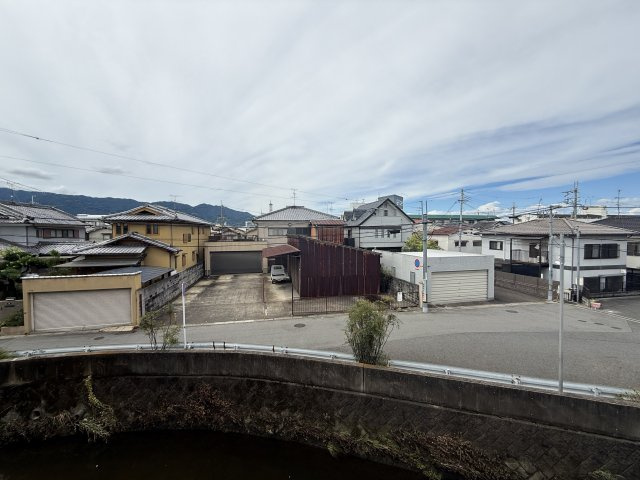 大和高田市西三倉堂２丁目の賃貸マンションの展望