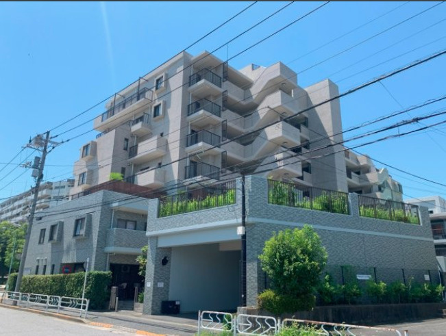 アーベントハイム葛西臨海公園　72㎡　リ　ノベーション済の外観