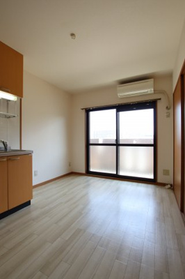 【居間・リビング】 | ハピネス初芝