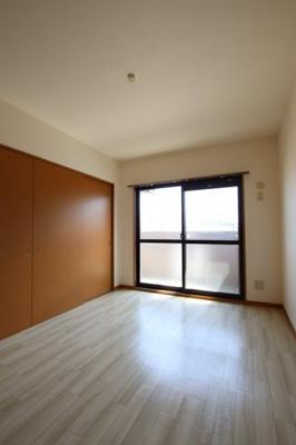 【洋室】 | ハピネス初芝