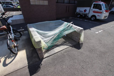 【その他共用部分】 | ハピネス初芝 | 敷地内ゴミ捨て場