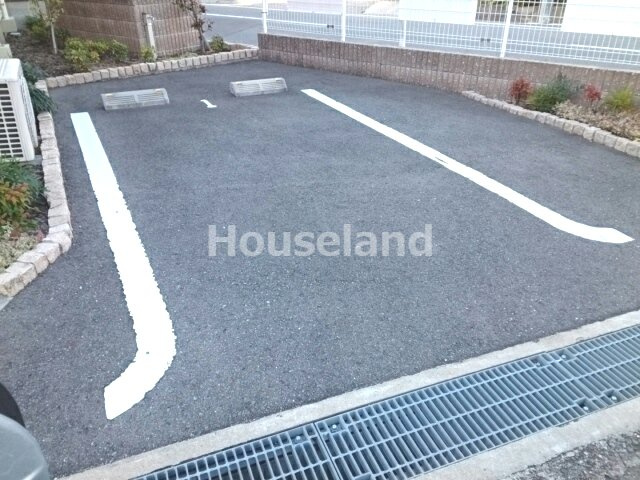 ブリジャールⅠの駐車場|駐車場