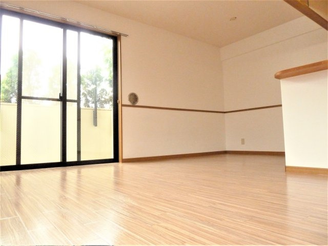 プリュムの寝室|別のお部屋の写真です